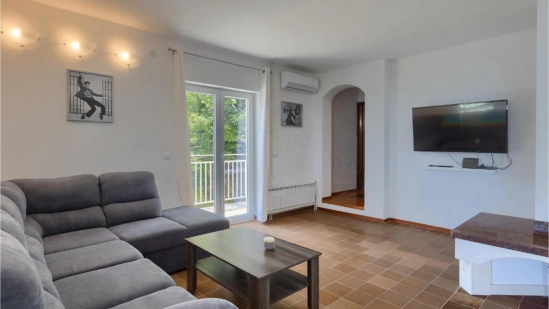 Villa Travia Veprinac Holiday home