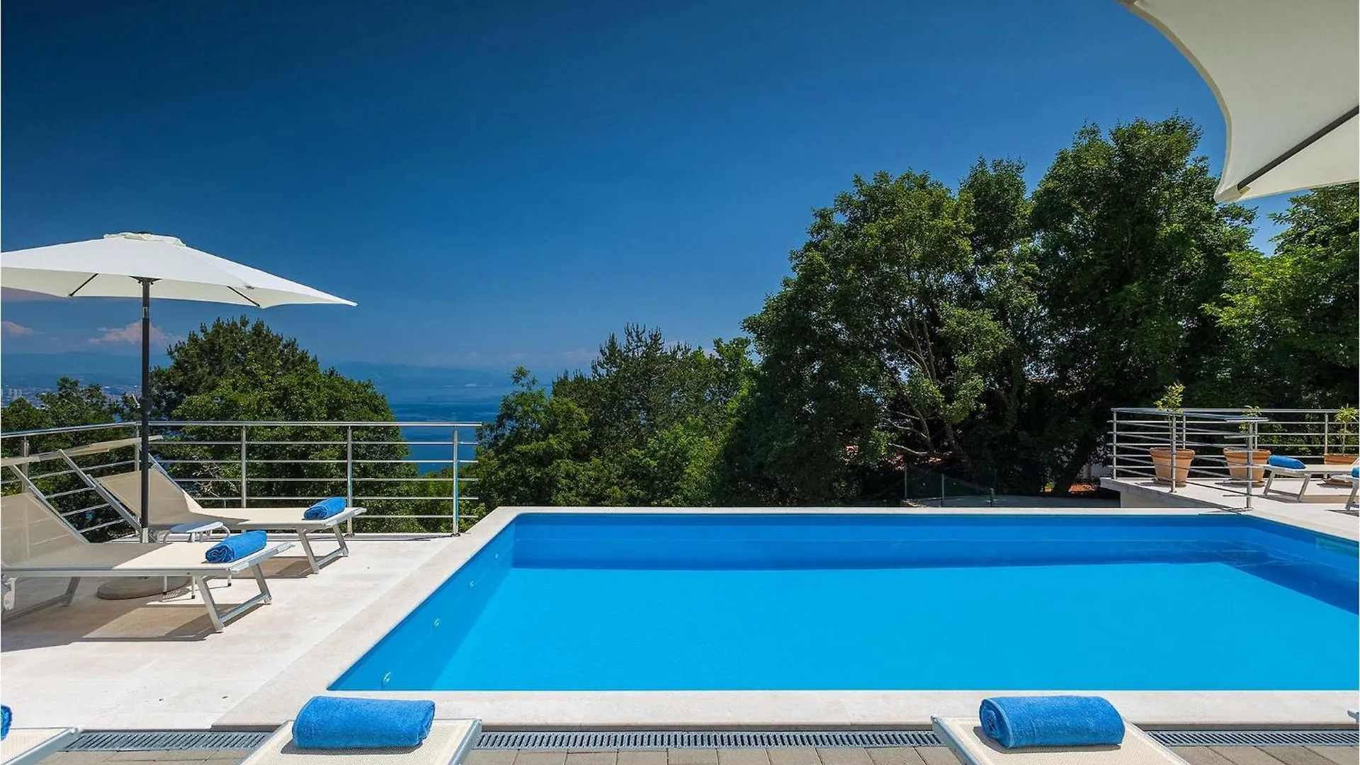 Villa Travia Veprinac Holiday home