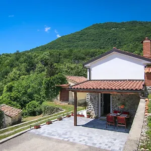 'villa Fani' With Jacuzzi Veprinac